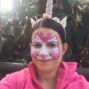 Meet your Posher, Elisa